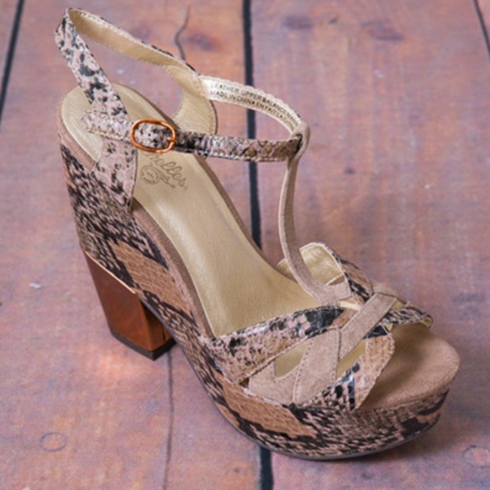 Seychelles Long Distance Platform Sandal